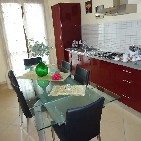 Alojamento de Acomodação e Pequeno-almoço Etna Belpasso